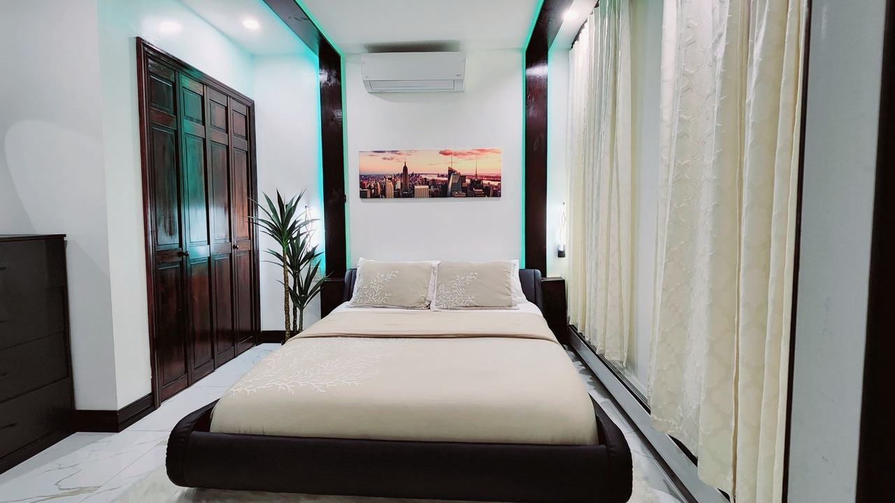 Photo of Bedroom in East New York
