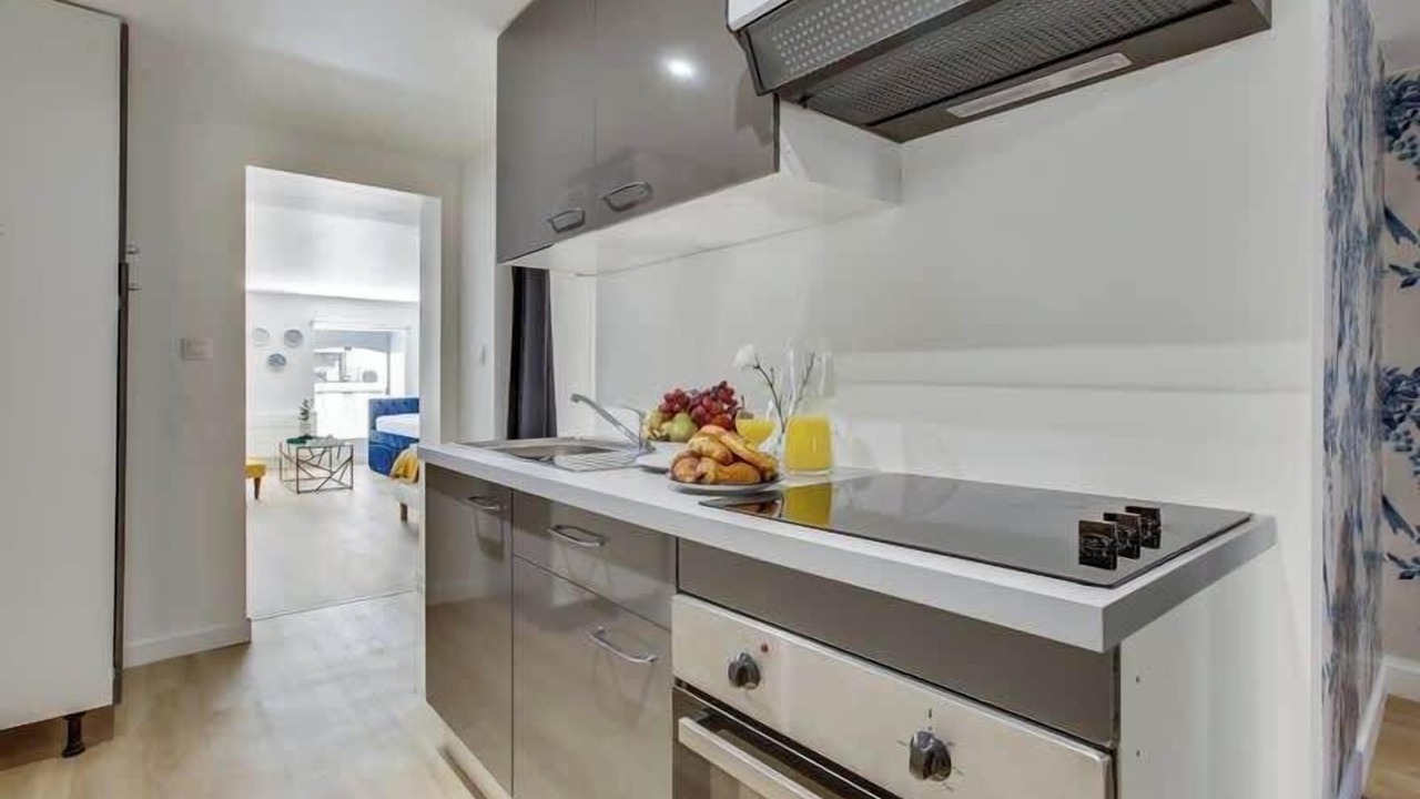 Photo of Kitchen in Porte-Saint-Martin