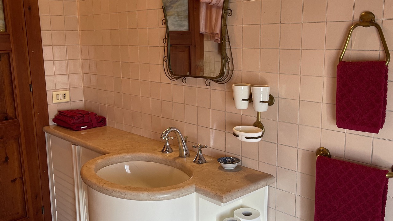 Photo of Bathroom in Mason Vicentino