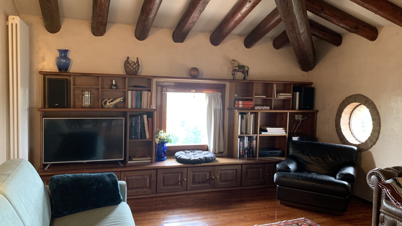 Photo of Livingroom in Mason Vicentino