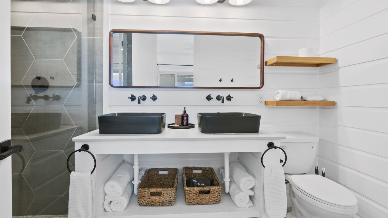 Photo of Bathroom in Jimmy Hill