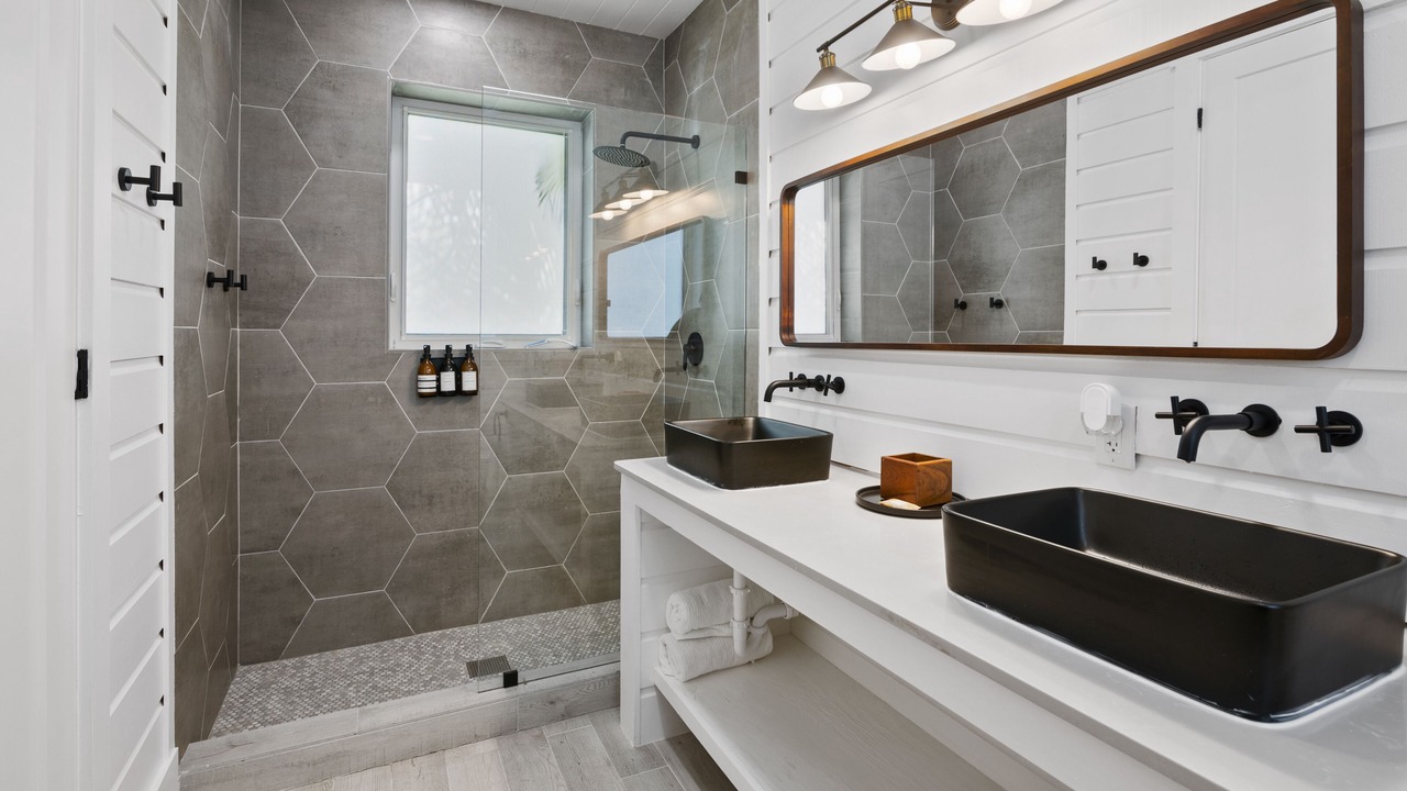 Photo of Bathroom in Jimmy Hill