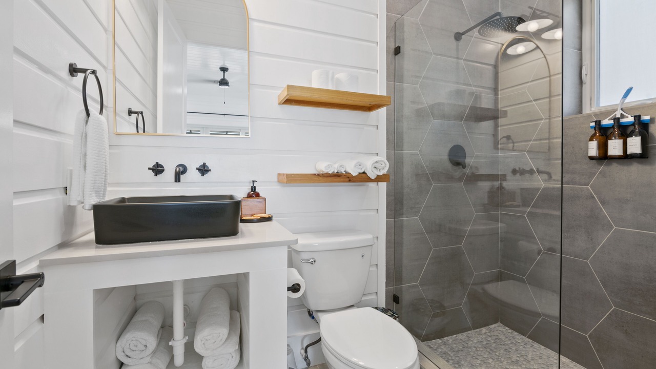 Photo of Bathroom in Jimmy Hill