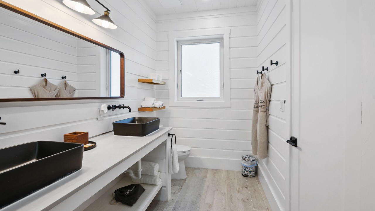 Photo of Bathroom in Jimmy Hill