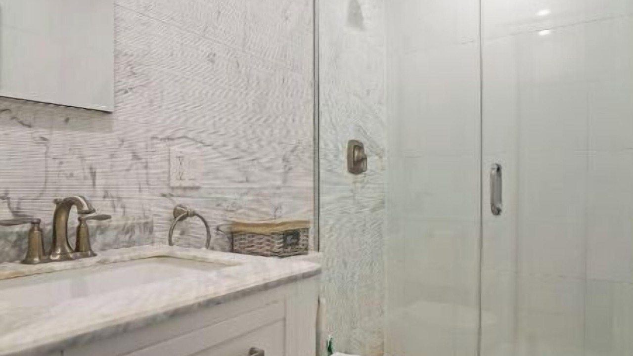 Photo of Bathroom in Williamsburg