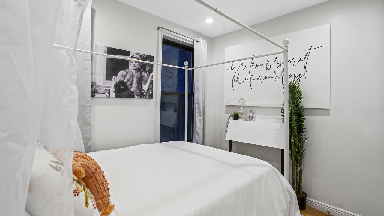 Photo of Bedroom in Williamsburg