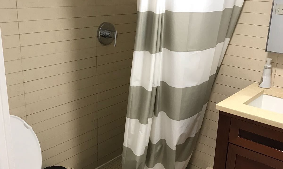 Photo of Bathroom in Williamsburg