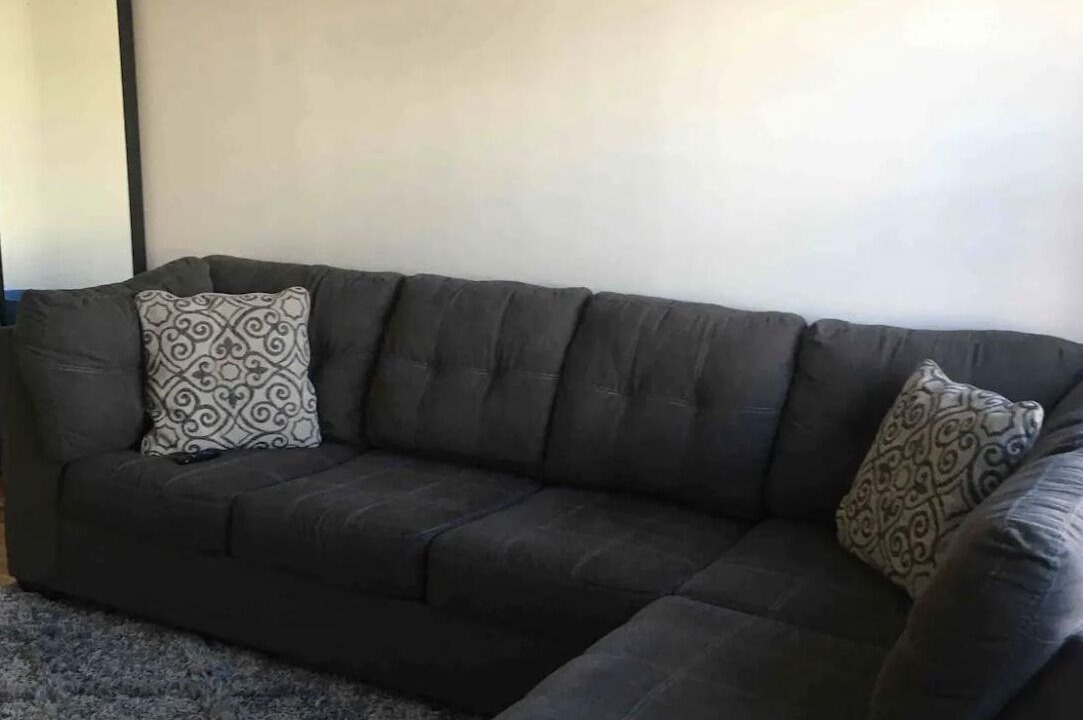 Photo of Livingroom in Floyd Bennett Field