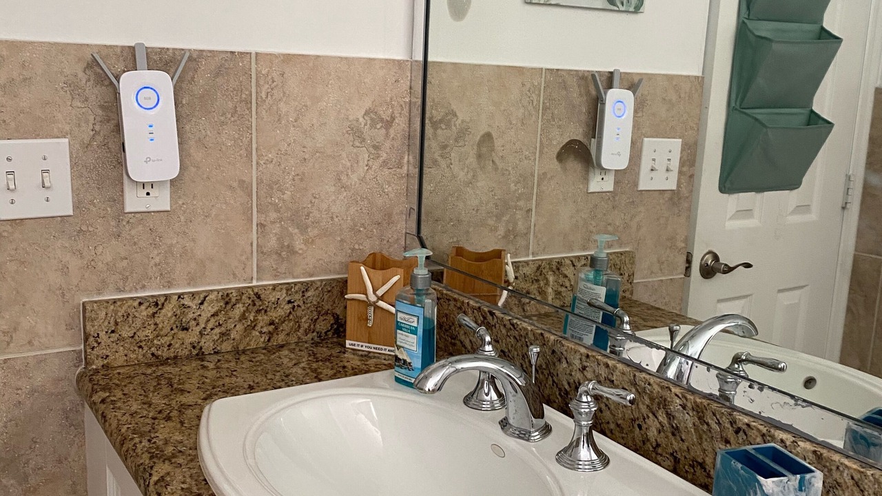 Photo of Bathroom in Alice Town