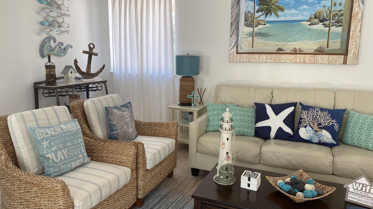 Photo of Livingroom in Alice Town