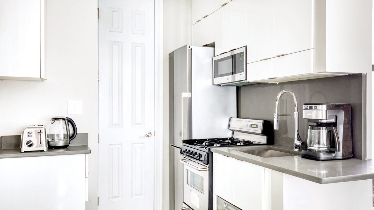 Photo of Kitchen in Peter Cooper Village