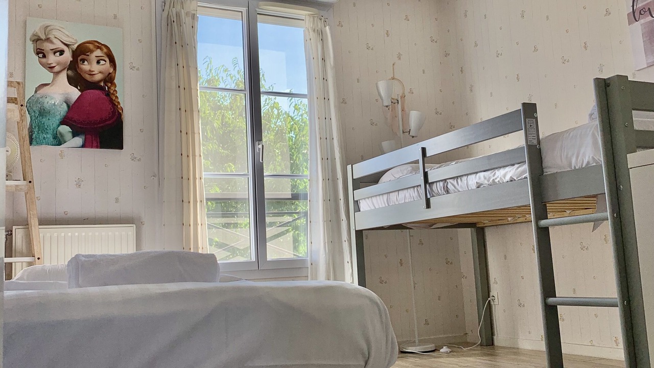 Photo of Bedroom in Bailly-Romainvilliers