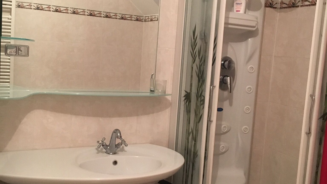 Photo of Bathroom in Bailly-Romainvilliers