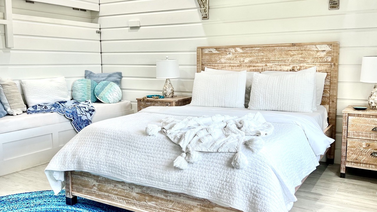 Photo of Bedroom in Tar Bay