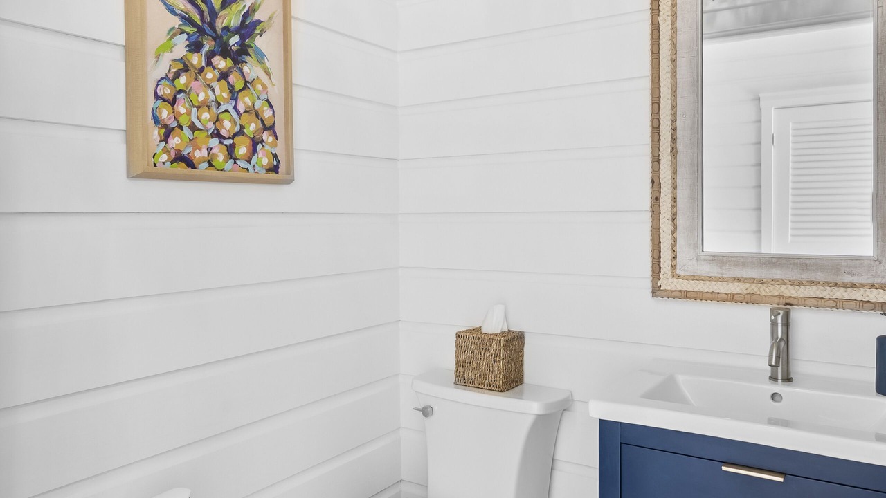 Photo of Bathroom in Tar Bay