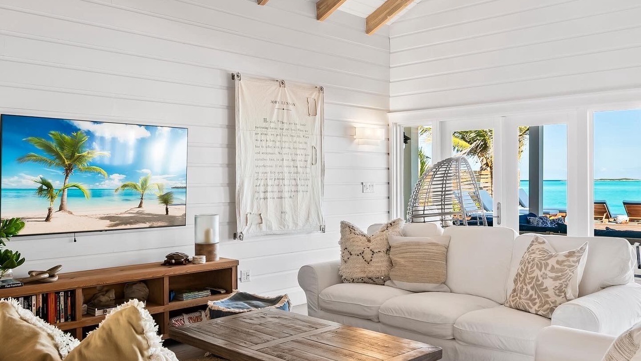 Photo of Livingroom in Tar Bay