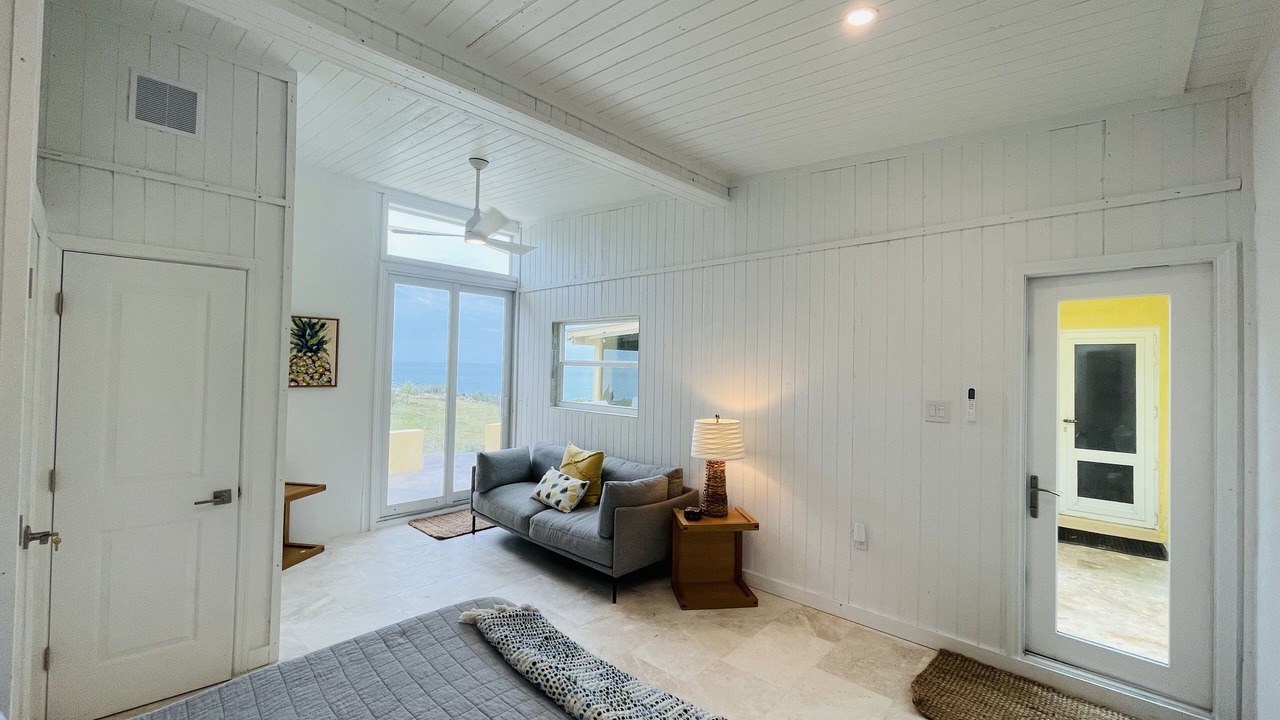 Photo of Livingroom in Gregory Town
