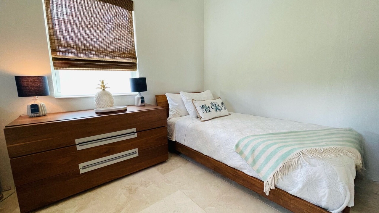 Photo of Bedroom in Gregory Town