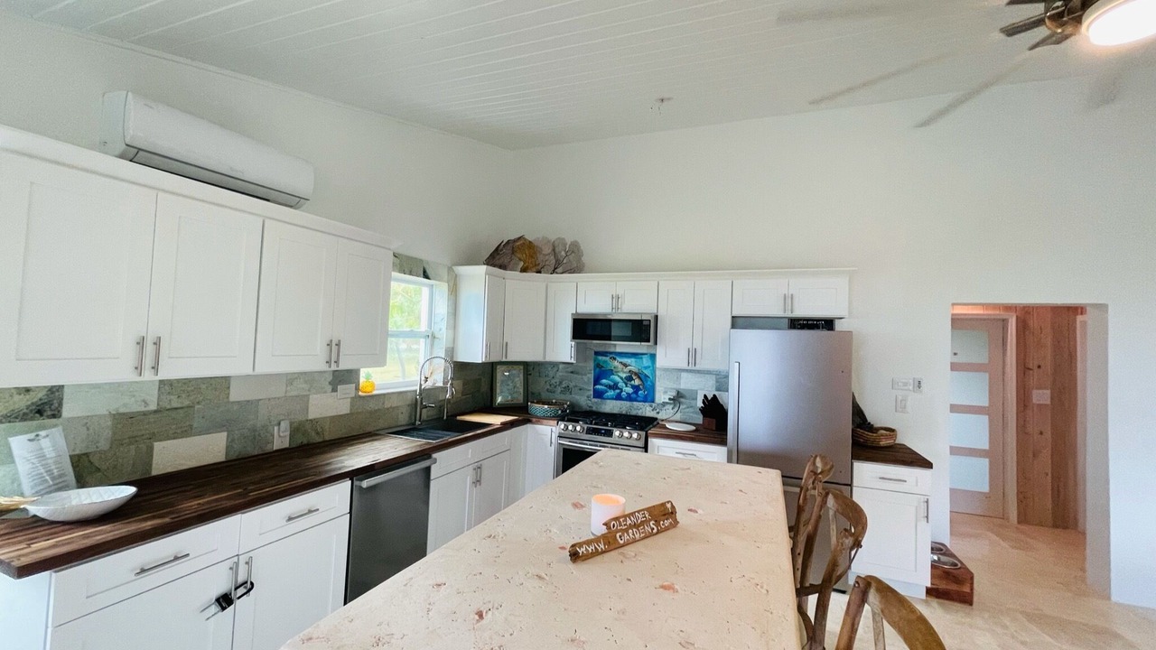 Photo of Kitchen in Gregory Town