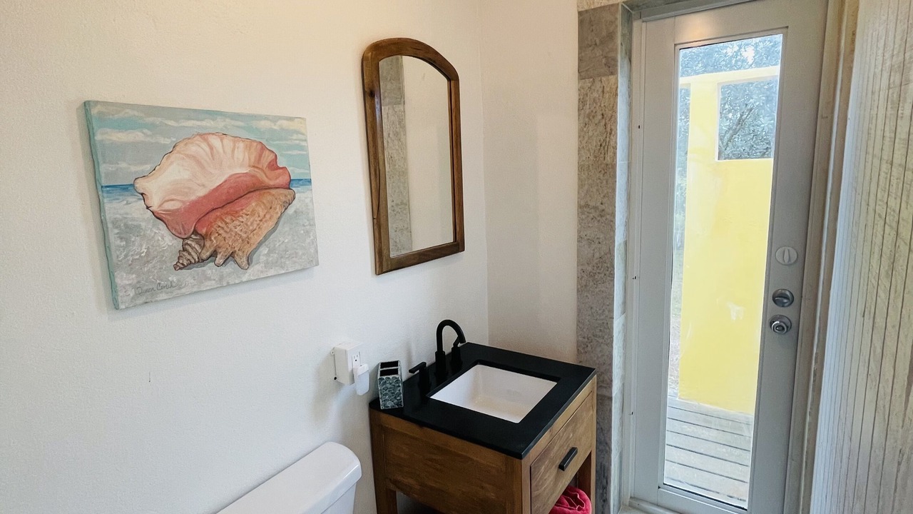 Photo of Bathroom in Gregory Town