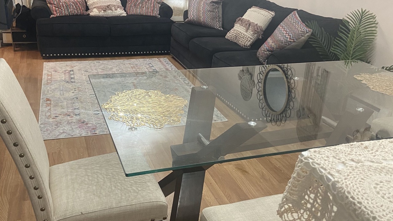 Photo of Livingroom in Longwood
