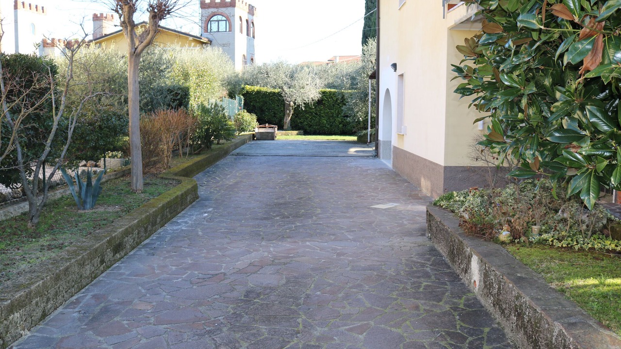 Photo of Outdoor in Montioni