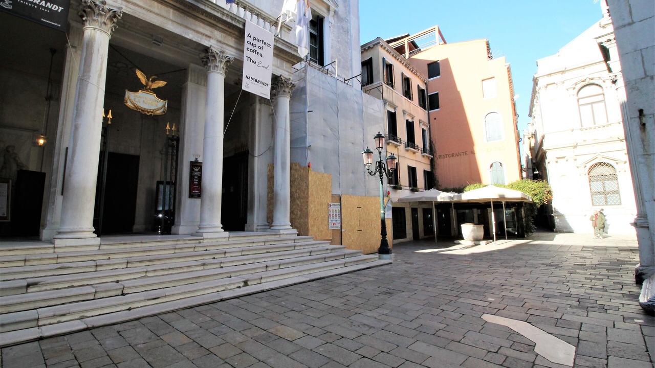 Photo of Others in Venice