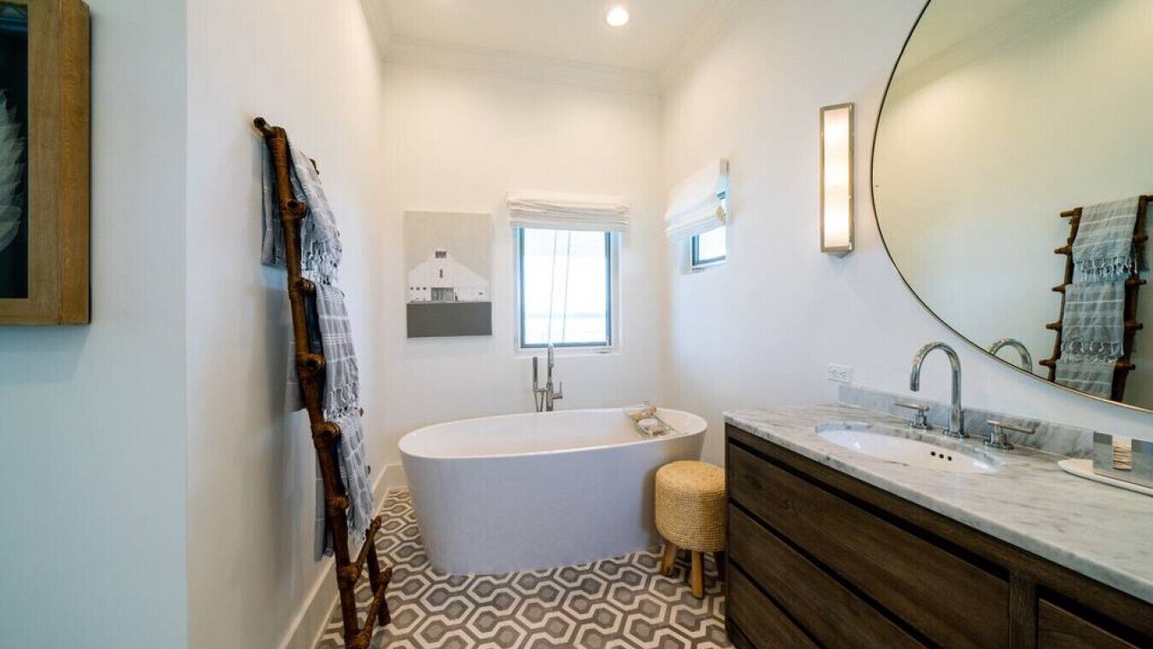 Photo of Bathroom in George Town