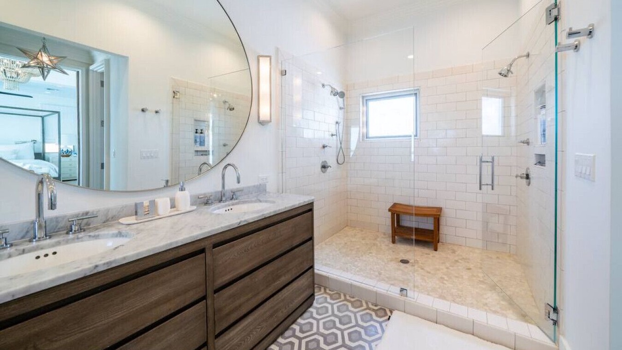 Photo of Bathroom in George Town