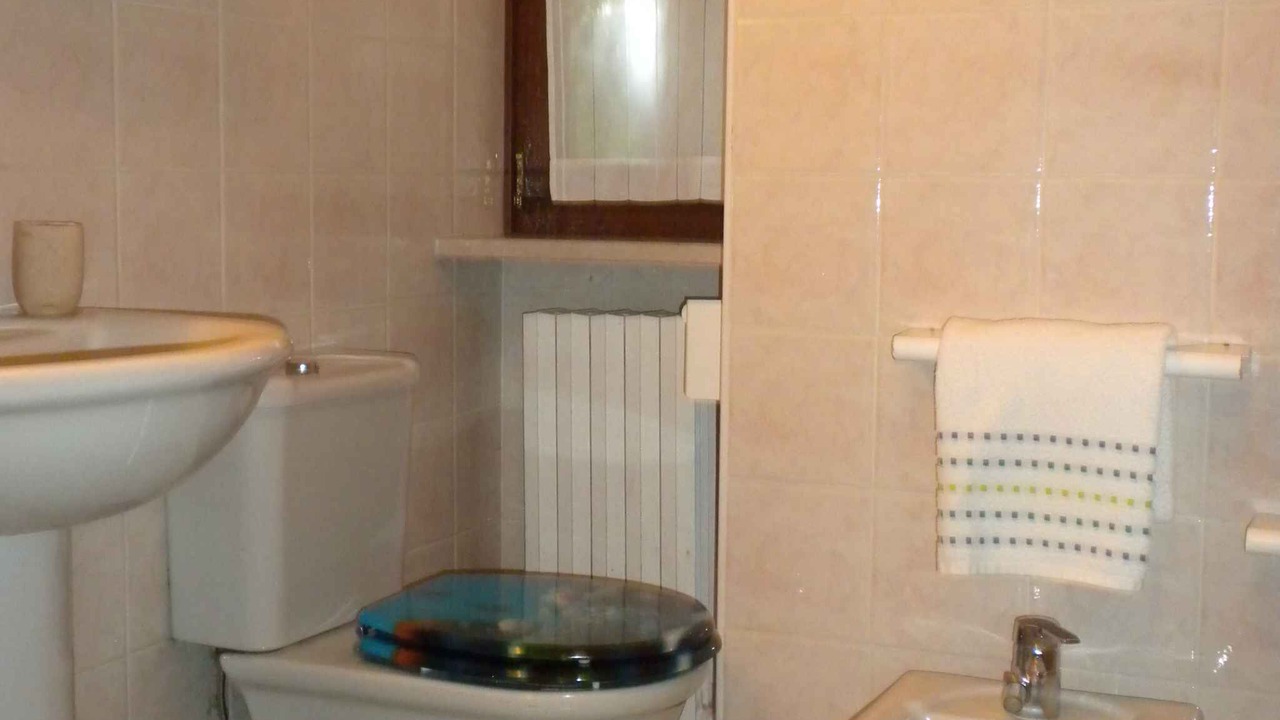 Photo of Bathroom in Montioni