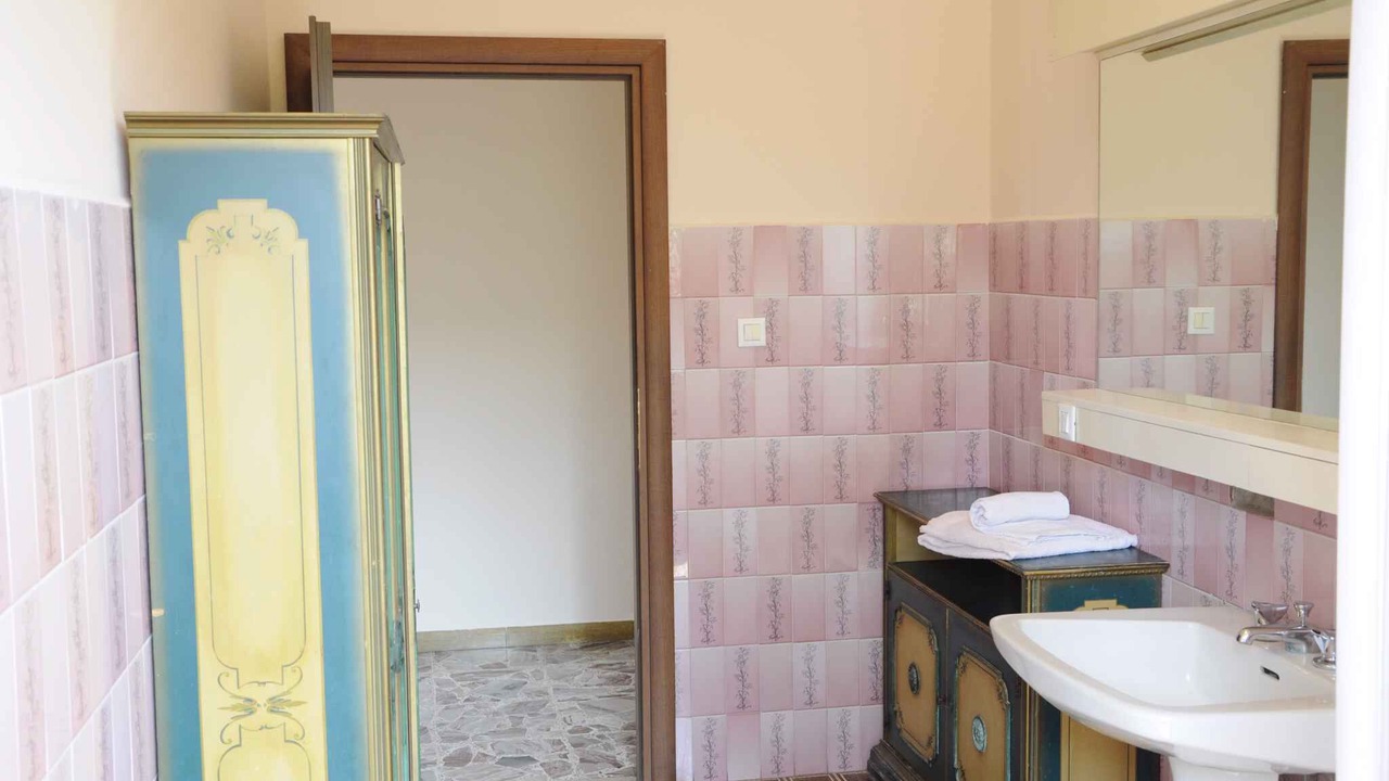 Photo of Bathroom in Montioni