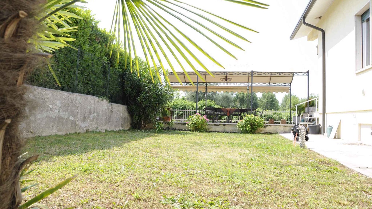 Photo of Patio Balcony in Montioni