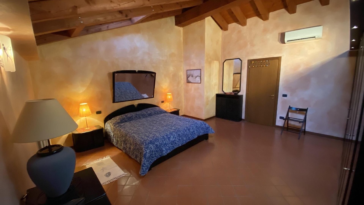Photo of Bedroom in Pacengo