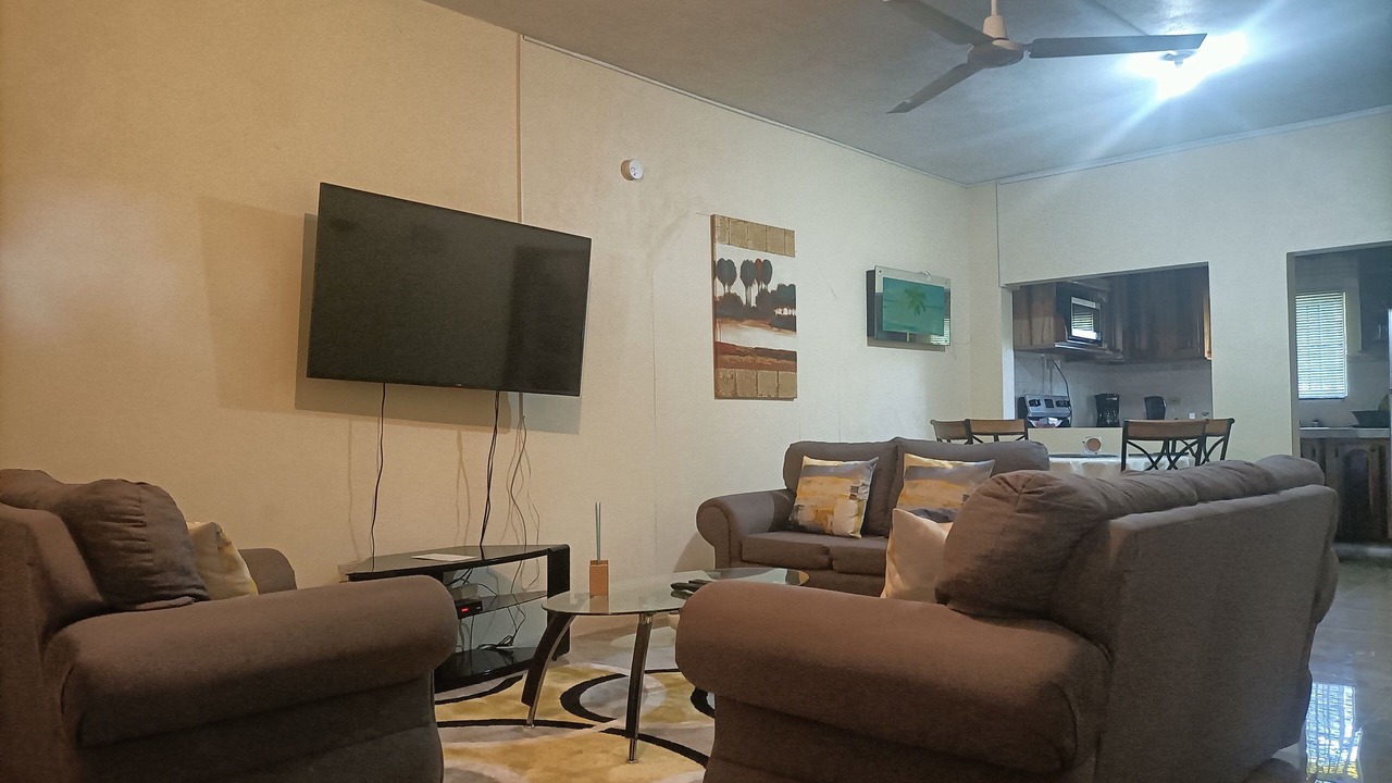 Photo of Livingroom in Runaway Bay