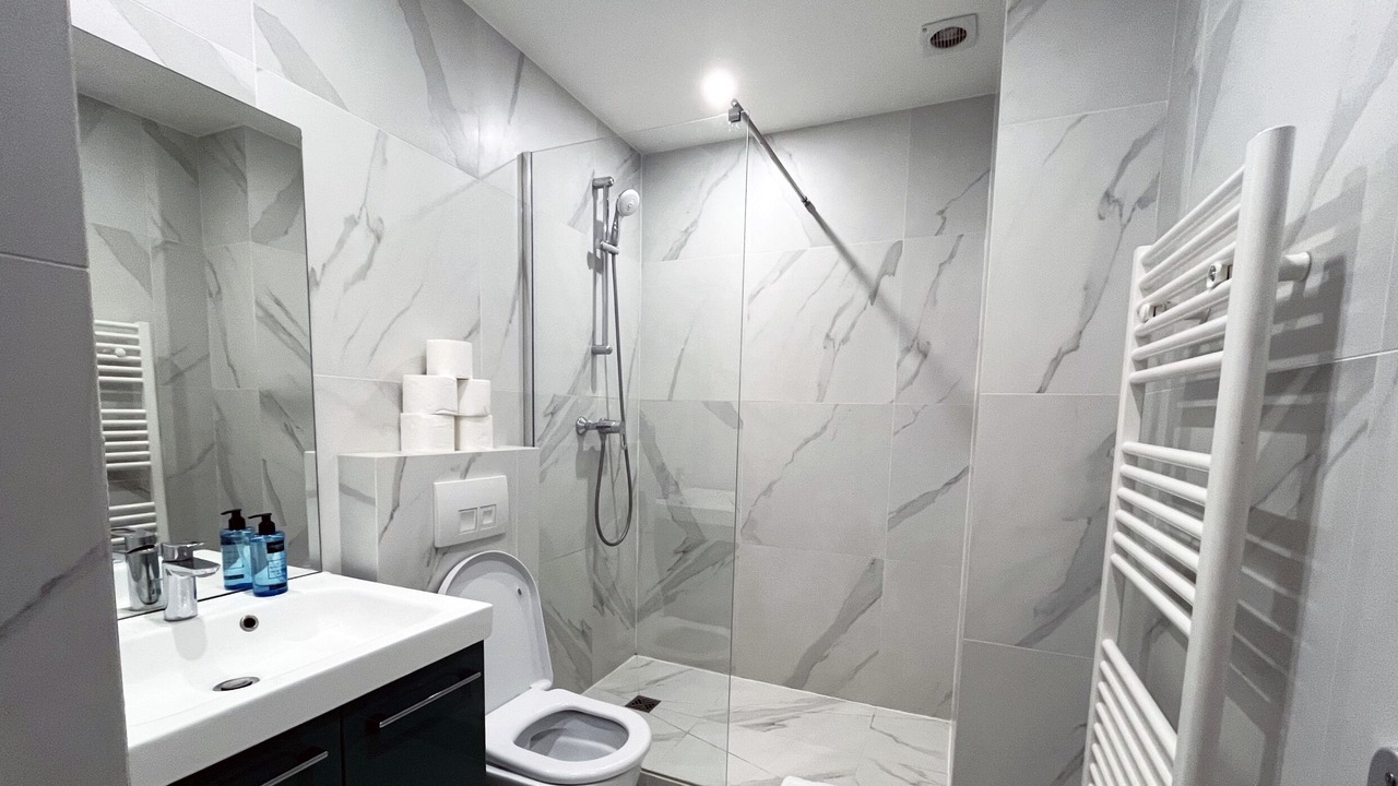 Photo of Bathroom in Porte-Saint-Martin