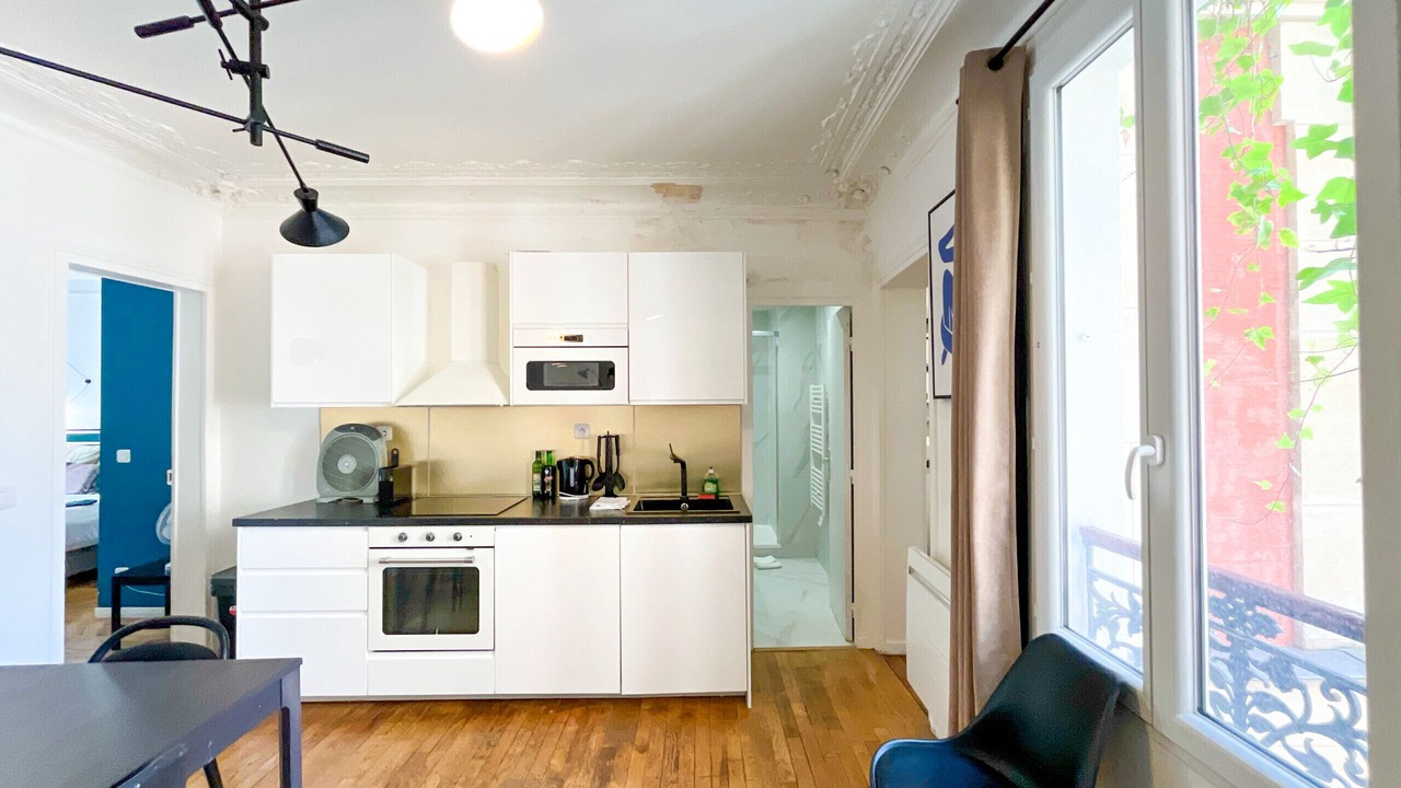 Photo of Kitchen in Porte-Saint-Martin