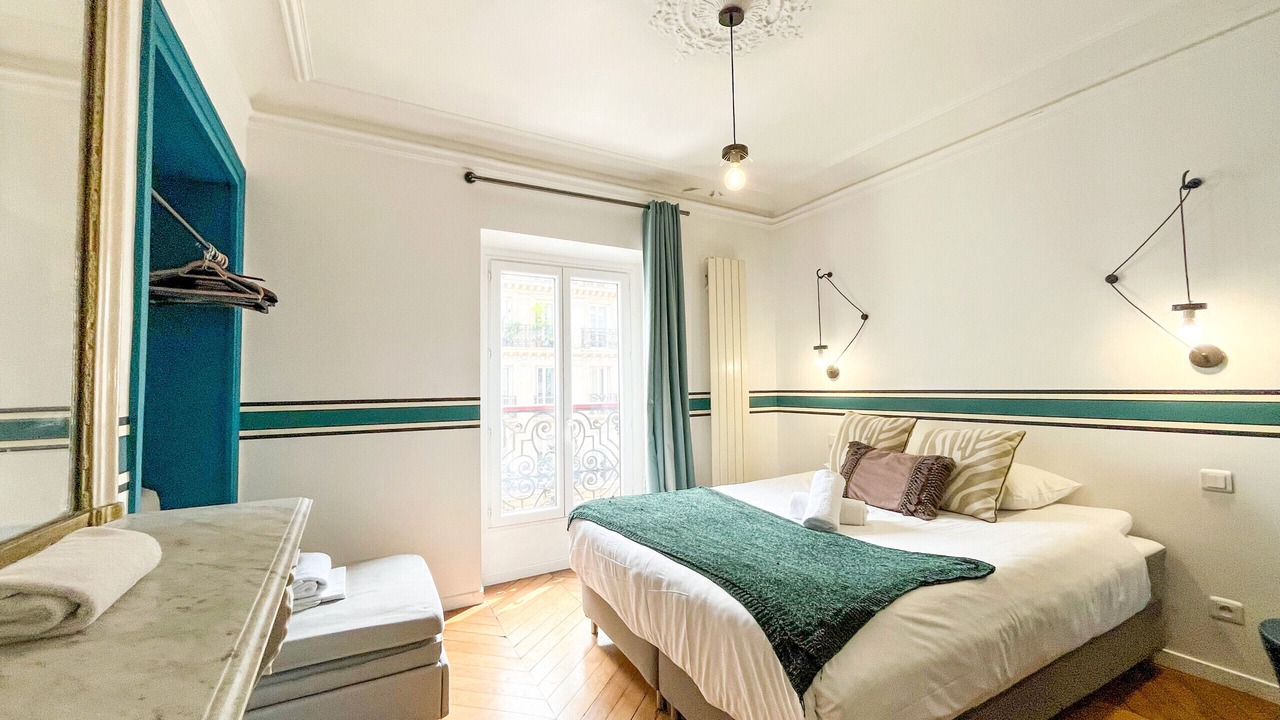 Photo of Bedroom in Porte-Saint-Martin