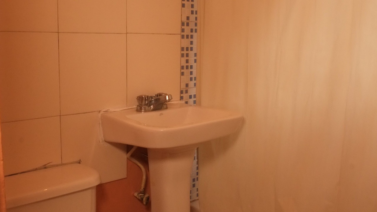 Photo of Bathroom in Molynes Gardens