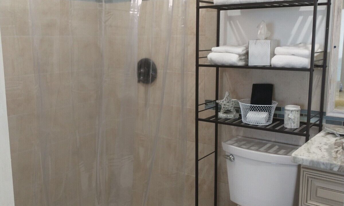 Photo of Bathroom in South Palmetto Point