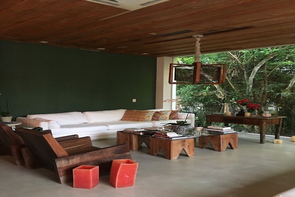 Photo of Livingroom in Praia Rasa