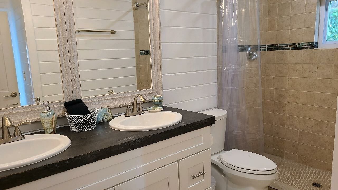 Photo of Bathroom in South Palmetto Point