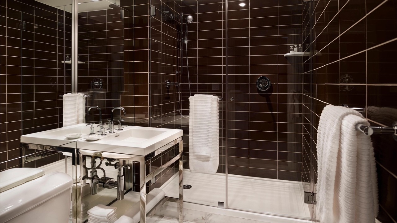 Photo of Bathroom in Sutton Place