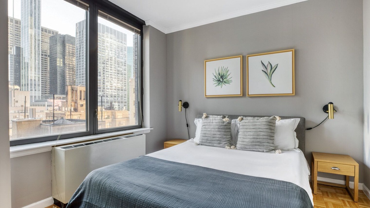 Photo of Bedroom in Sutton Place