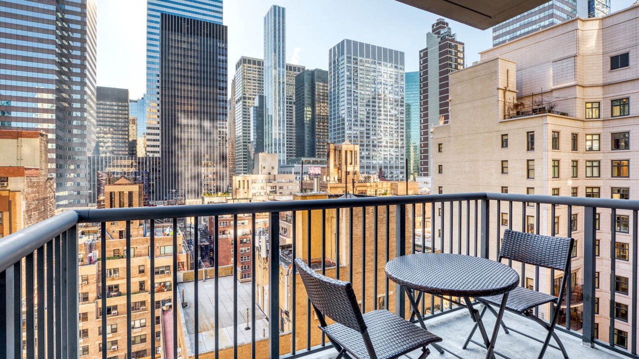 Photo of Outdoor in Sutton Place