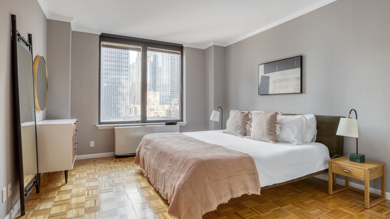 Photo of Bedroom in Sutton Place