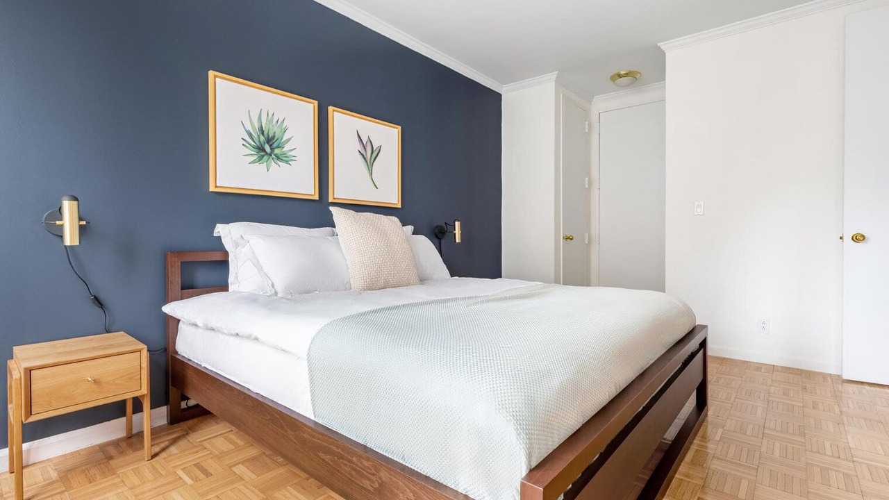 Photo of Bedroom in Sutton Place