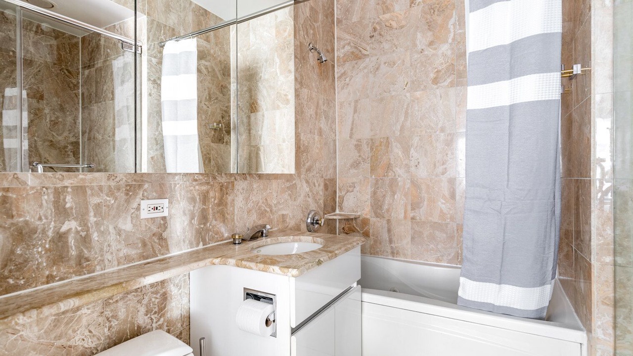 Photo of Bathroom in Sutton Place