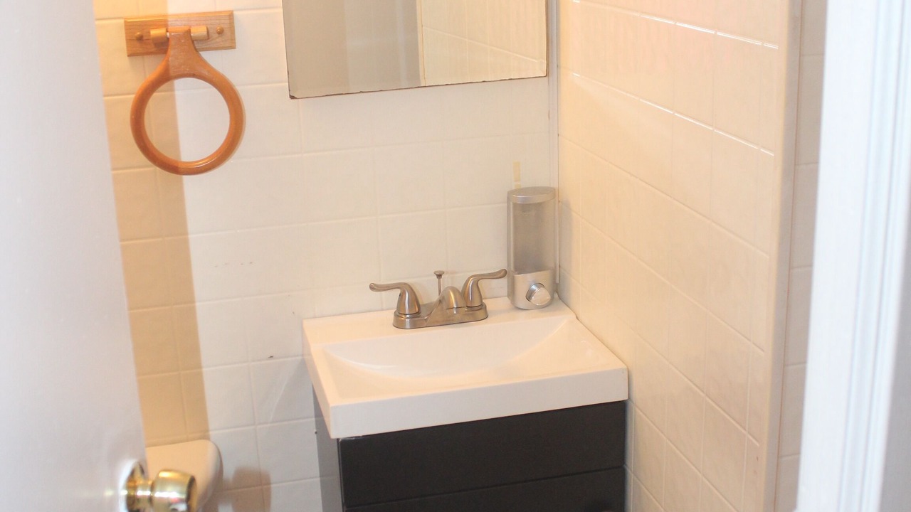 Photo of Bathroom in Canarsie
