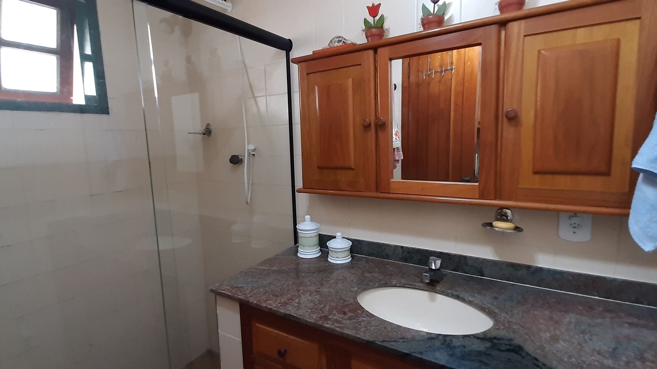 Photo of Bathroom in Pero
