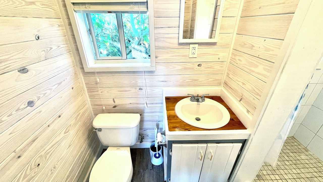 Photo of Bathroom in Alice Town